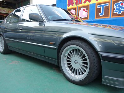صورة مصغرة 27 لـ 1990 BMW Alpina B10