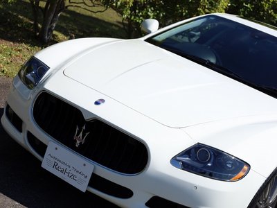 2010 Maserati QUATTROPORTE — фото 5