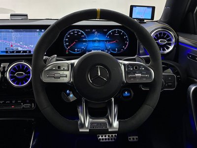 صورة 12 لـ 2019 Mercedes-BENZ A-CLASS AMG