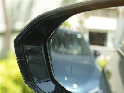 صورة 13 لـ 2025 BMW X3