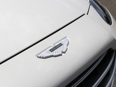 صورة 11 لـ 2024 Aston Martin DBX