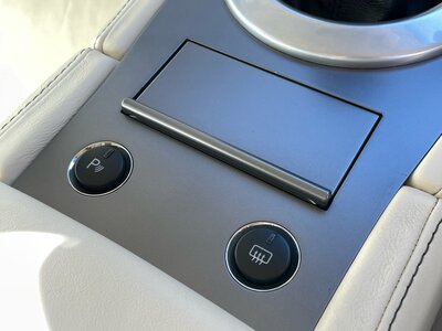 2006 Aston Martin DB9 照片 25