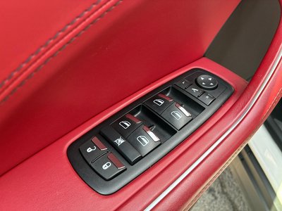 2016 Maserati LEVANTE — фото 18