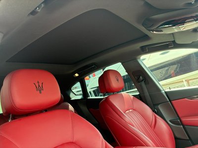 2016 Maserati LEVANTE — фото 14