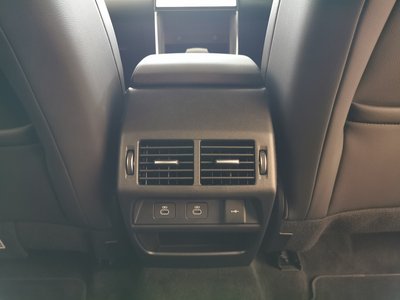 2024 LAND Rover DISCOVERY SPORT thumbnail 17