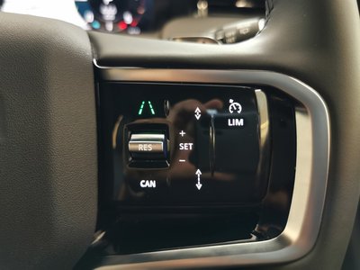 2024 LAND Rover DISCOVERY SPORT photo 12