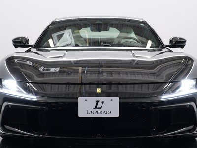 صورة 12 لـ 2025 Ferrari 12 CILINDRI