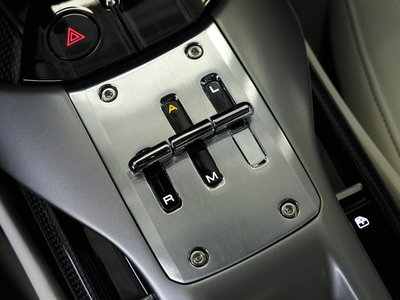 صورة 50 لـ 2025 Ferrari 12 CILINDRI