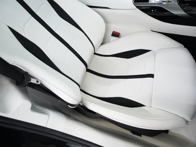 صورة 31 لـ 2025 Ferrari 12 CILINDRI