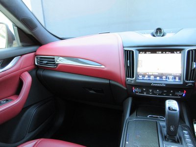 2018 Maserati LEVANTE 缩略图 24