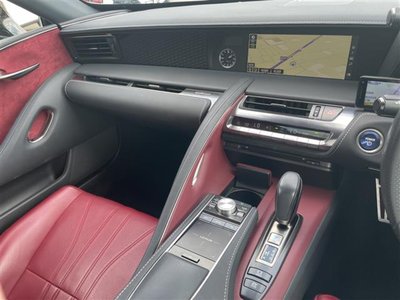 2017 Lexus LC — фото 13