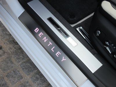 صورة مصغرة 79 لـ 2025 Bentley FLYING SPUR
