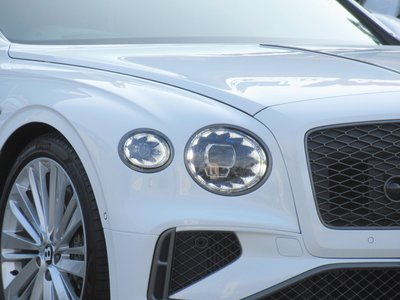 صورة مصغرة 8 لـ 2025 Bentley FLYING SPUR