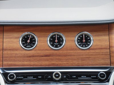 صورة مصغرة 88 لـ 2025 Bentley FLYING SPUR