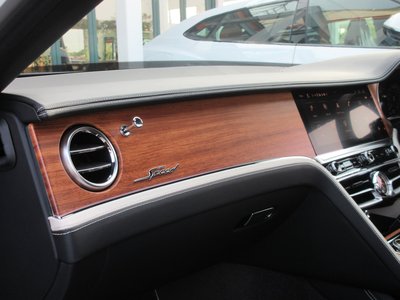 صورة مصغرة 78 لـ 2025 Bentley FLYING SPUR