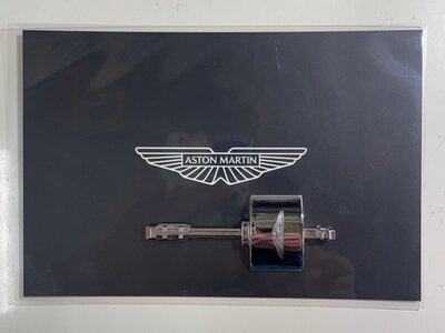 صورة مصغرة 3 لـ 2013 Aston Martin DB9