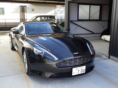 صورة مصغرة 4 لـ 2013 Aston Martin DB9