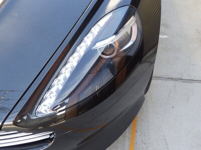 صورة مصغرة 17 لـ 2013 Aston Martin DB9