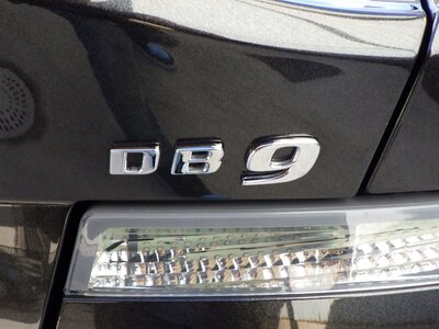 صورة مصغرة 56 لـ 2013 Aston Martin DB9