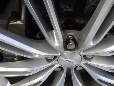 صورة مصغرة 26 لـ 2013 Aston Martin DB9