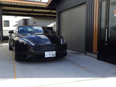 صورة مصغرة 10 لـ 2013 Aston Martin DB9