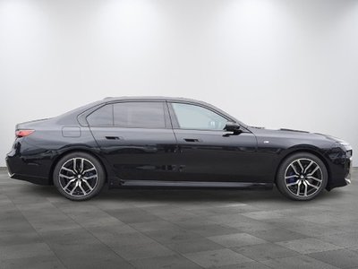 2025 BMW I7 photo 6