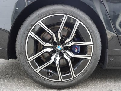 2025 BMW I7 thumbnail 48