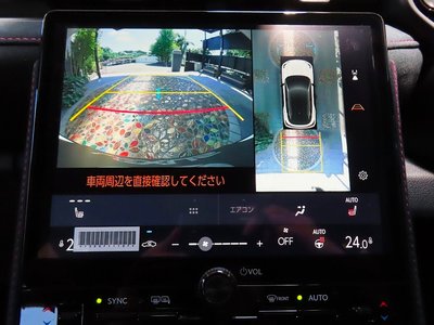 2026 Lexus LBX 缩略图 75