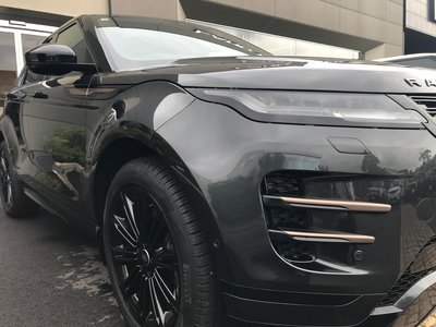 2025 LAND Rover RANGE ROVER EVOQUE photo 10