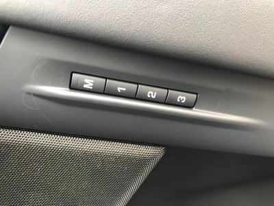 2025 LAND Rover RANGE ROVER EVOQUE thumbnail 41