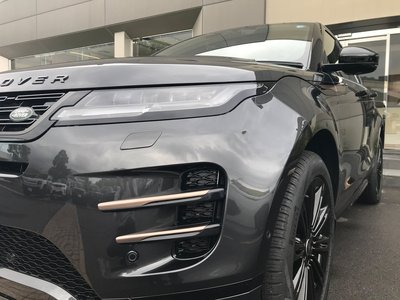 2025 LAND Rover RANGE ROVER EVOQUE photo 9