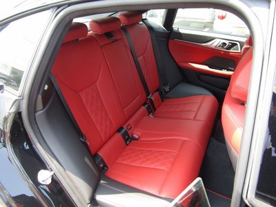 صورة 16 لـ 2022 BMW I4