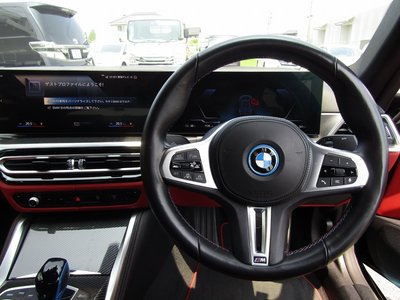 صورة 19 لـ 2022 BMW I4