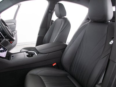 صورة مصغرة 94 لـ 2023 Maserati GRECALE