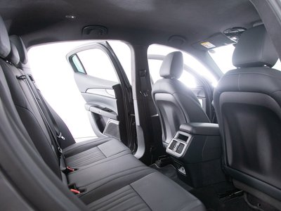 صورة مصغرة 123 لـ 2023 Maserati GRECALE