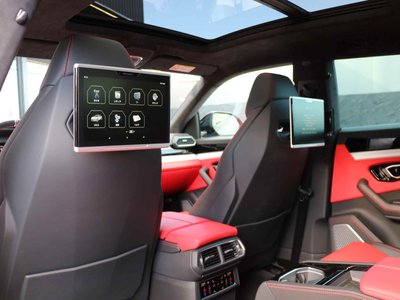 صورة 9 لـ 2019 Lamborghini URUS