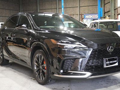 2023 Lexus RX photo 3