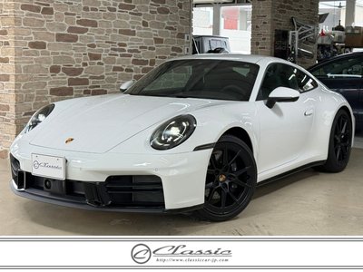 2025 Porsche 911 photo 1