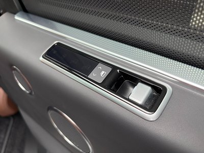 2021 LAND Rover RANGE ROVER thumbnail 28