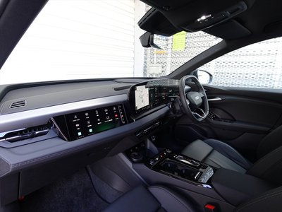 2025 AUDI Q6 E-TRON — фото 31