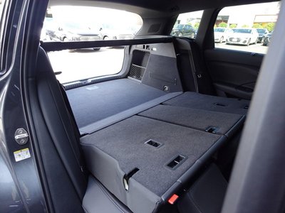 صورة 14 لـ 2025 AUDI Q6 E-TRON