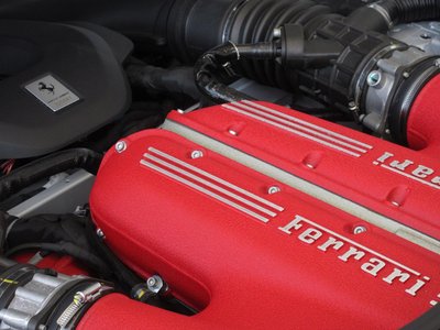صورة 29 لـ 2025 Ferrari 12 CILINDRI