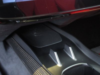 صورة 66 لـ 2025 Ferrari 12 CILINDRI