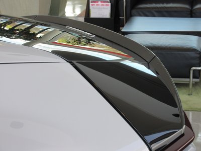 صورة 20 لـ 2025 Ferrari 12 CILINDRI