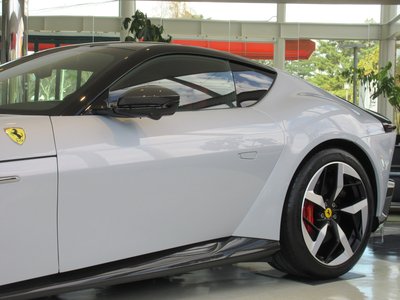 صورة 18 لـ 2025 Ferrari 12 CILINDRI