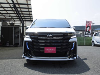 2023 Toyota VELLFIRE photo 3