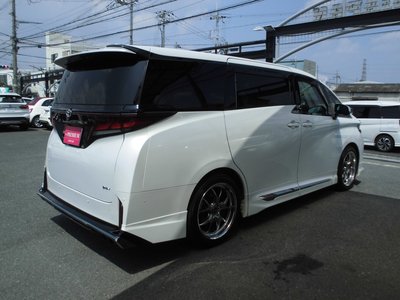 2023 Toyota VELLFIRE photo 11