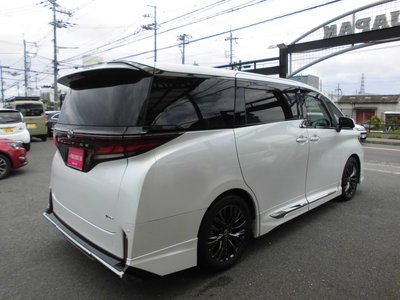 2023 Toyota VELLFIRE photo 15