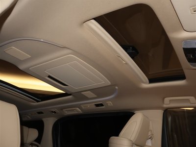 2022 Toyota ALPHARD 照片 13
