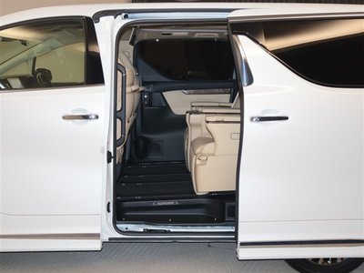 2022 Toyota ALPHARD 照片 31